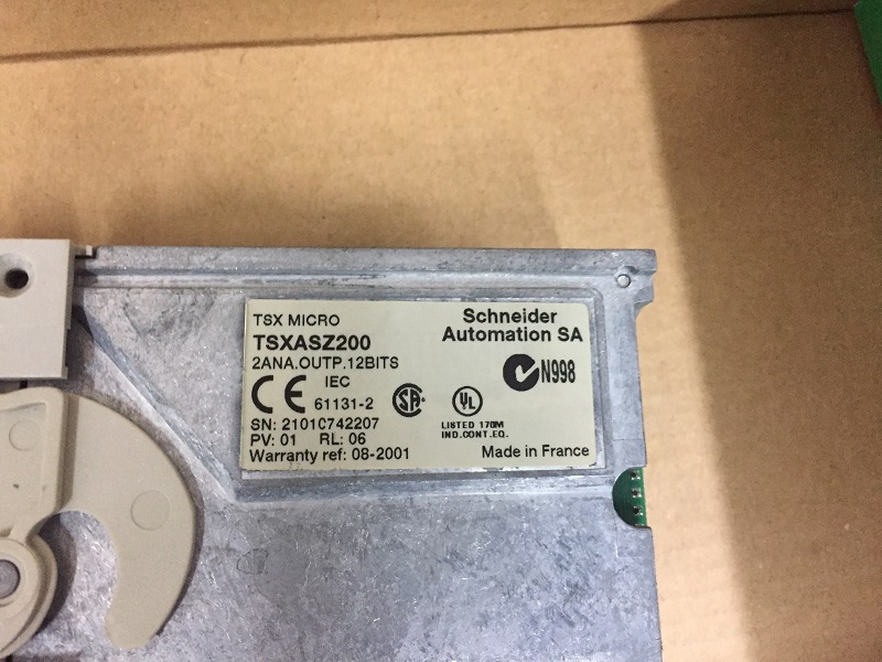 SCHNEIDER TSXASZ200 模块