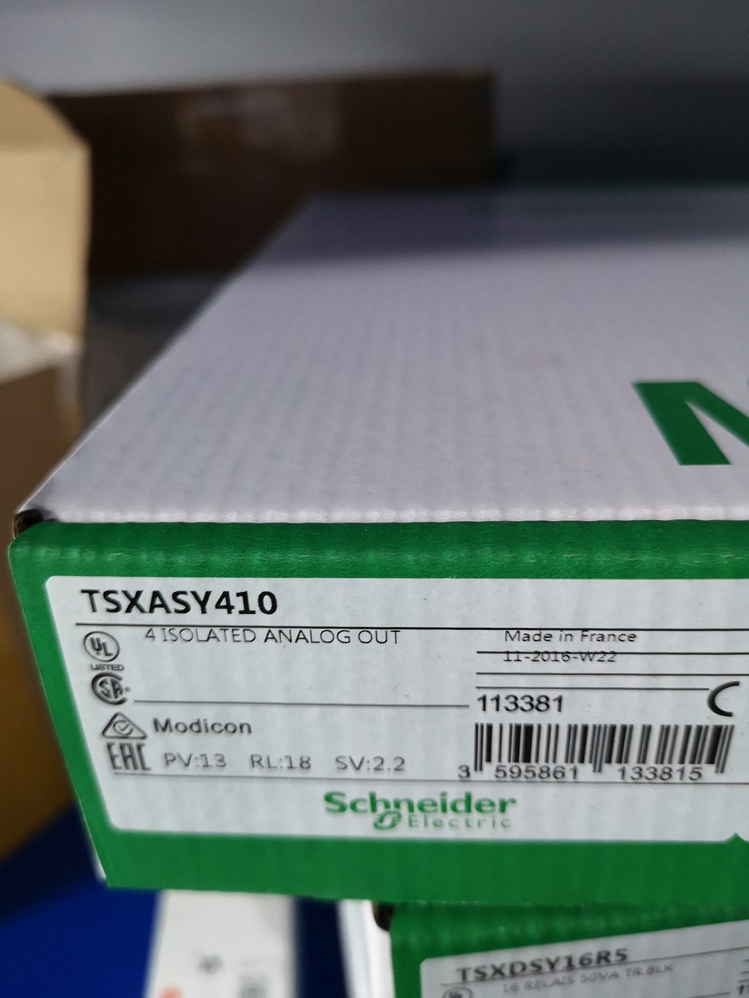 SCHNEIDER TSXASY410 输出模块